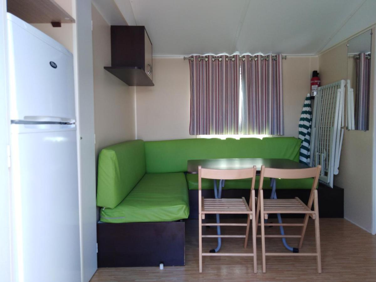 Mobil Home - Tv - Camping '4 Etoiles' - Vic-La-Gardiole - 003 Exteriör bild